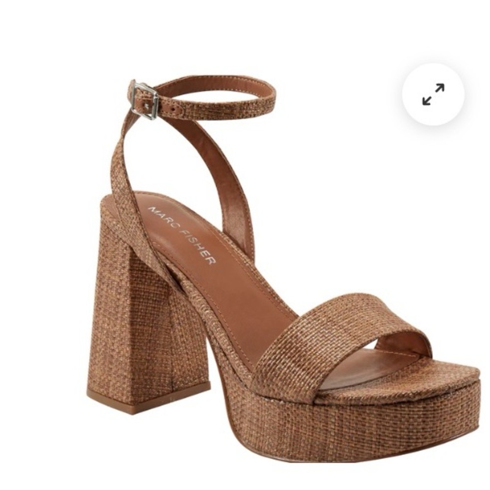 Marc Fisher Sadel Platform heels